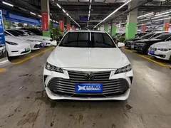 2019 Toyota Avalon 2.0L Luxury, белый — фото 2