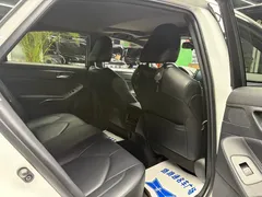 2019 Toyota Avalon 2.0L Luxury, белый — фото 10