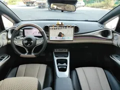 2025 BYD Dolphin Smart Driving 410km Fashion, чёрный — фото 10