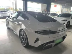 2024 Xiaomi SU7 RWD Standard Founder Edition — фото 5