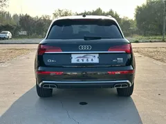 2022 Audi Q5L 40T Fashion Sport, чёрный — фото 5