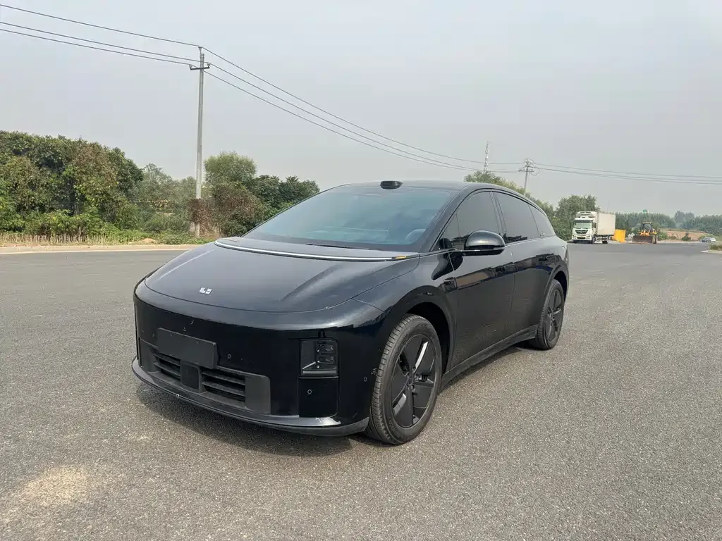 2025 Li Auto i6 2WD Standard