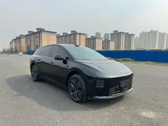 2025 Li Auto i6 2WD Standard, чёрный — фото 3