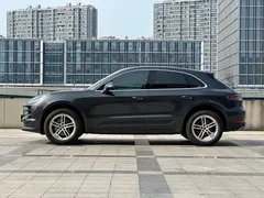2021 Porsche Macan 2.0T — фото 4