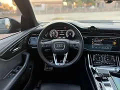 2021 Audi Q8 55 TFSI Luxury Dynamic, чёрный — фото 7
