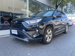 2022 Toyota RAV4 2.0L CVT 2WD Fashion, чёрный — фото 1