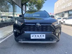 2022 Toyota RAV4 2.0L CVT 2WD Fashion, чёрный — фото 2