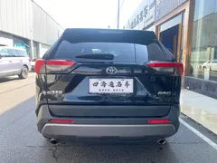 2022 Toyota RAV4 2.0L CVT 2WD Fashion, чёрный — фото 4