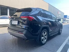 2022 Toyota RAV4 2.0L CVT 2WD Fashion, чёрный — фото 5