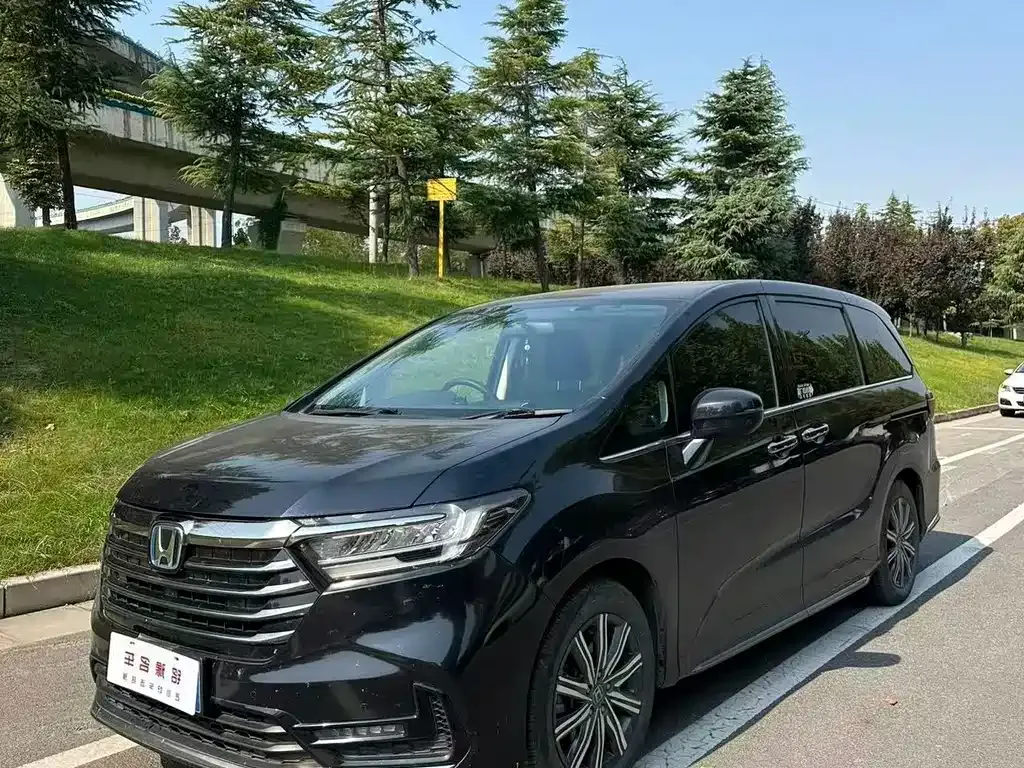 2022 Honda Odyssey 2.0L e:HEV Rui