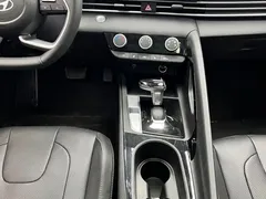 2023 Hyundai Elantra 1.5L CVT GLX Elite, белый — фото 8
