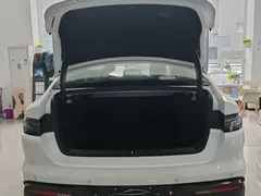 2025 BYD Seal 05 PHEV 120KM Smart Driving Flagship, белый — фото 8