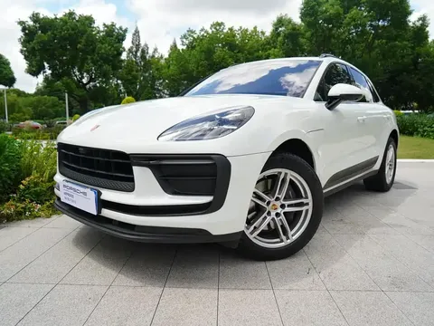 2023 Porsche Macan 2.0T