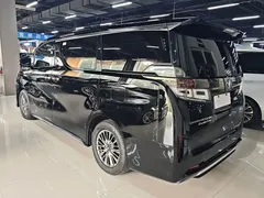 2023 Toyota Vellfire Hybrid 2.5L HV Ultimate, чёрный — фото 4