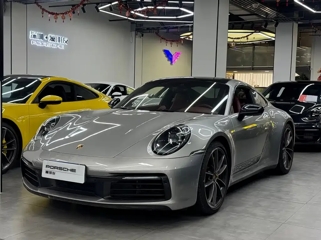 2020 Porsche 911 Carrera 3.0T