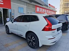 2024 Volvo XC60 4WD Luxury, белый — фото 2