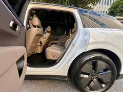 2025 Li Auto i6 2WD Standard, белый — фото 14