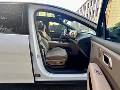 2025 Li Auto i6 2WD Standard, белый — фото 24