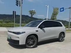 2024 Leapmotor C10 530 Smart — фото 1