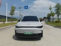 2024 Leapmotor C10 530 Smart — фото 2