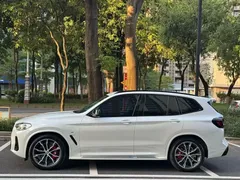 2022 BMW X3 Leading M Night Package, белый — фото 2