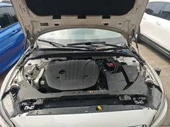 2022 Volvo S60 B4 Luxury, белый — фото 20