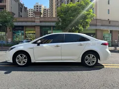 2021 Toyota Levin Hybrid 1.8H E-CVT, белый — фото 5