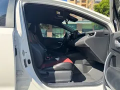 2021 Toyota Levin Hybrid 1.8H E-CVT, белый — фото 13