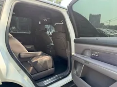 2026 Nio ES8 6-seat Executive Luxury, белый — фото 12