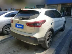 2022 Nissan Qashqai 2.0L CVT XV Prem Luxury, белый — фото 3