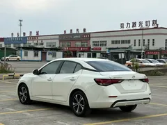 2021 Nissan Sylphy 1.6L XL CVT, белый — фото 6
