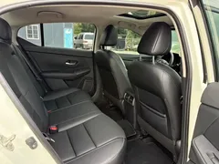 2021 Nissan Sylphy 1.6L XL CVT, белый — фото 9