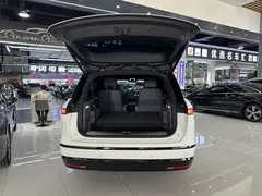 2026 Nio ES8 6-seat Executive Luxury, белый — фото 18