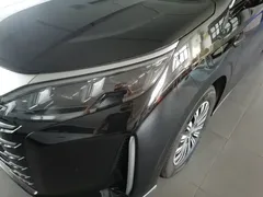 2025 BYD Xia DM-i PHEV 1.5T 180km Excellence, чёрный — фото 24