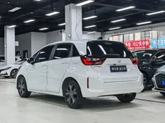 2022 Honda Fit 1.5L CVT Sunroof, белый — фото 23
