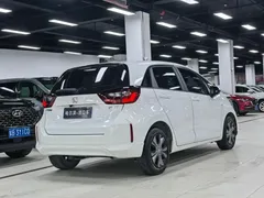 2022 Honda Fit 1.5L CVT Sunroof, белый — фото 25