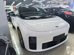2025 Li Auto i6 2WD Standard, белый — фото 4