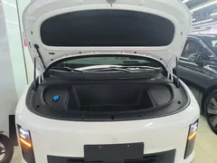 2025 Li Auto i6 2WD Standard, белый — фото 20