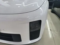 2025 Li Auto i6 2WD Standard, белый — фото 24