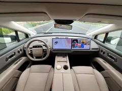 2025 Li Auto i8 Standard, белый — фото 6