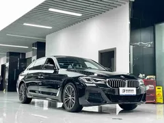 2023 BMW 5 Series 530Li Leading M Sport Package, чёрный — фото 3
