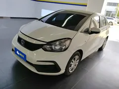 2021 Honda Fit 1.5L CVT, белый — фото 1