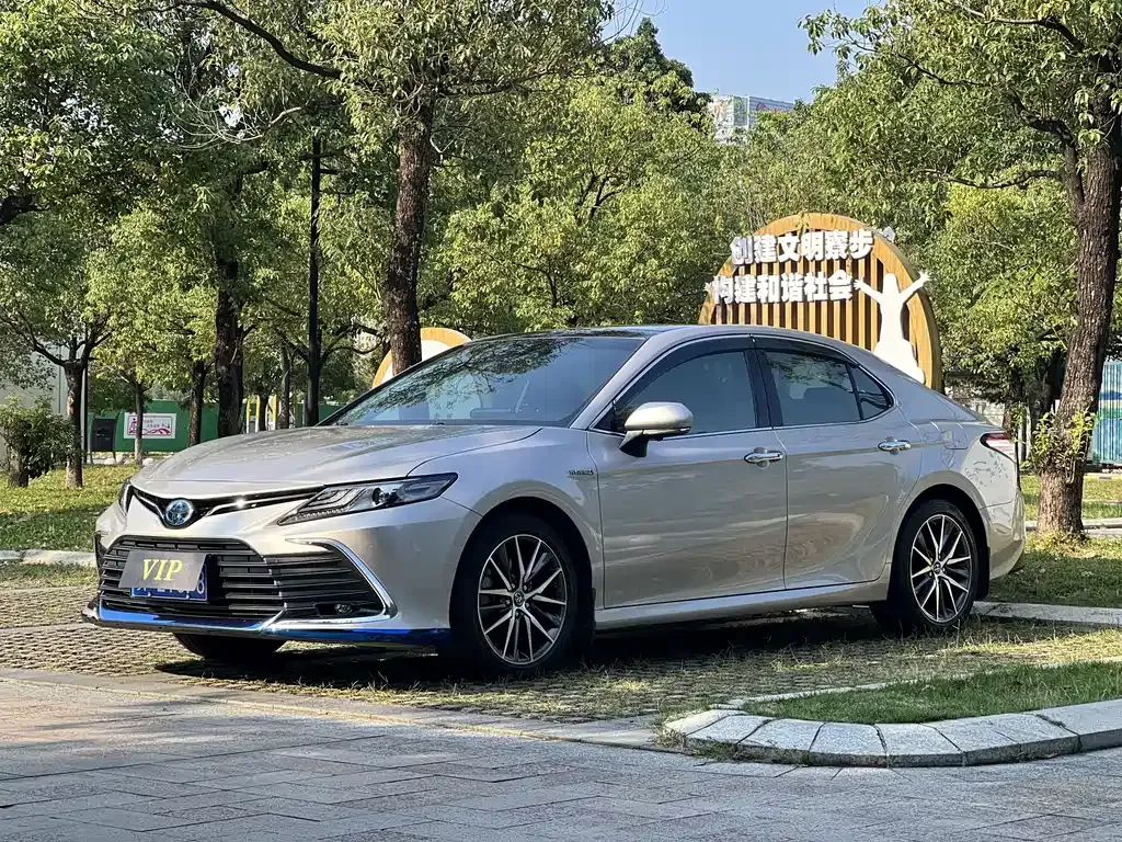 2021 Toyota Camry Hybrid 2.5HG Luxury