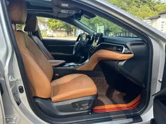 2021 Toyota Camry Hybrid 2.5HG Luxury — фото 10