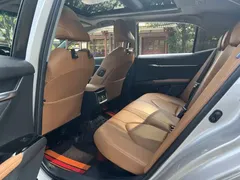 2021 Toyota Camry Hybrid 2.5HG Luxury — фото 11