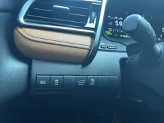 2021 Toyota Camry Hybrid 2.5HG Luxury — фото 12