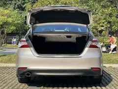 2021 Toyota Camry Hybrid 2.5HG Luxury — фото 16
