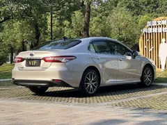 2021 Toyota Camry Hybrid 2.5HG Luxury — фото 18