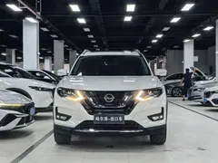 2022 Nissan X-Trail 2.0L 2WD Premium, белый — фото 2