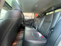 2020 Toyota RAV4 2.0L CVT 4WD Fashion Plus — фото 6